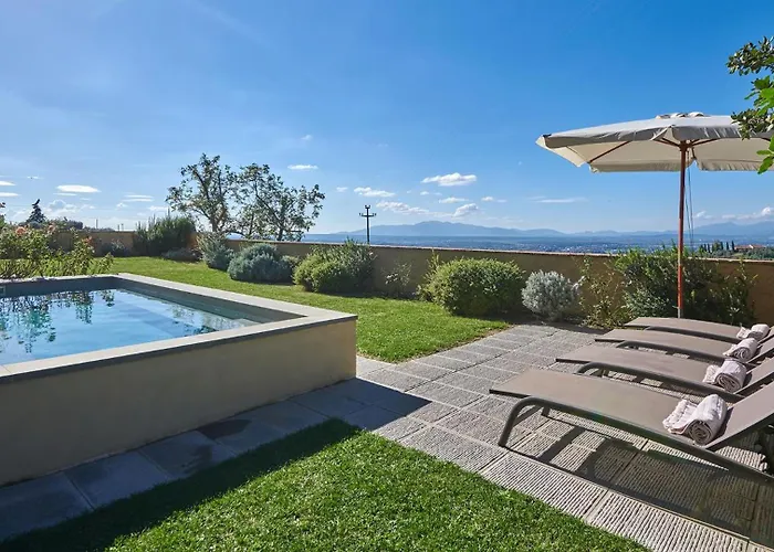 Casa Lionardo Villa